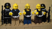 The Empire’s most notorious crime boss and head of the Hole Heads Clan, Pol ‘El Plato’ Cardha has been captured. Parading the handcuffed minifig to the press, the one-time most wanted fig in the land was in bullet-proof attire […]